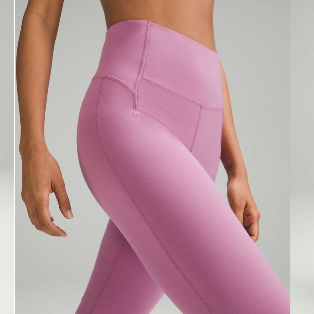 Lululemon Groove High-Rise Split-Hem Flared Pant *Nulu
Velvet Dust size 4 - Picture 2 of 7